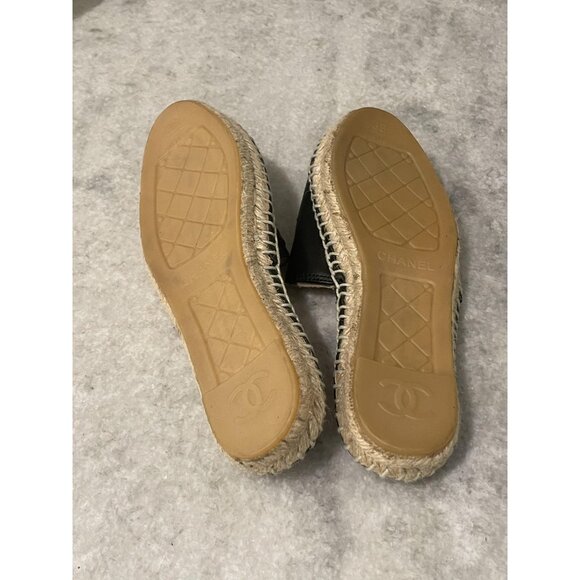 Chanel Espadrille Shoes Womens Size 38 Black Leather CC Logo Mules Slides - Picture 6 of 9